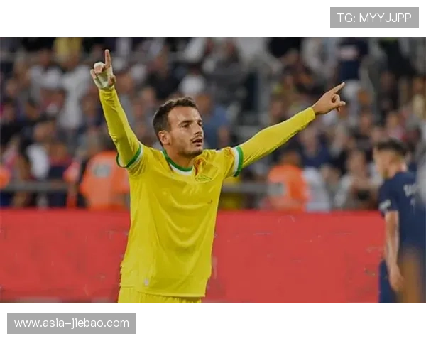 里尔通过“出售主力→启用新秀”模式形成青训造血循环